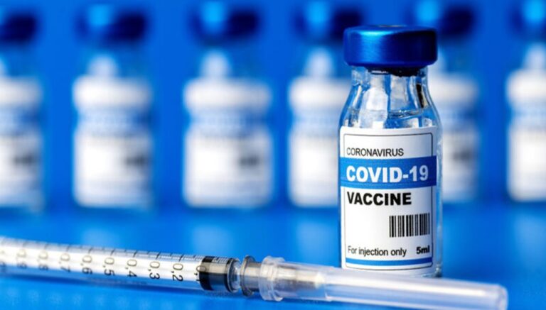 DSÖ: Mevcut COVID-19 Aşıları Güvenli ve Etkili Olmayı Sürdürüyor