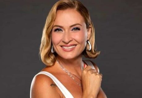 Ceyda Düvenci Program Çekimlerinde Fenalaştı Ve Hastaneye Kaldırıldı