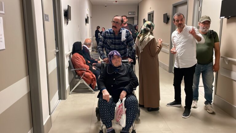 Yozgat Şehir Hastanesi Randevu Sıkıntısını Gidermek İçin Mesai Dışı Poliklinik Hizmeti Sunuyor