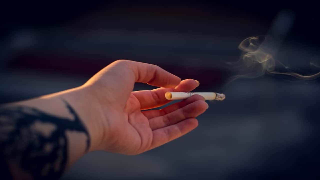 Şizofreni Hastaları Sigara İçmeye Genetik Olarak Daha Yatkın