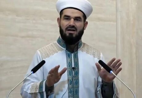 Depremde Eşini Kaybeden Kişi İmam Akyiğit’e Dava Açtı