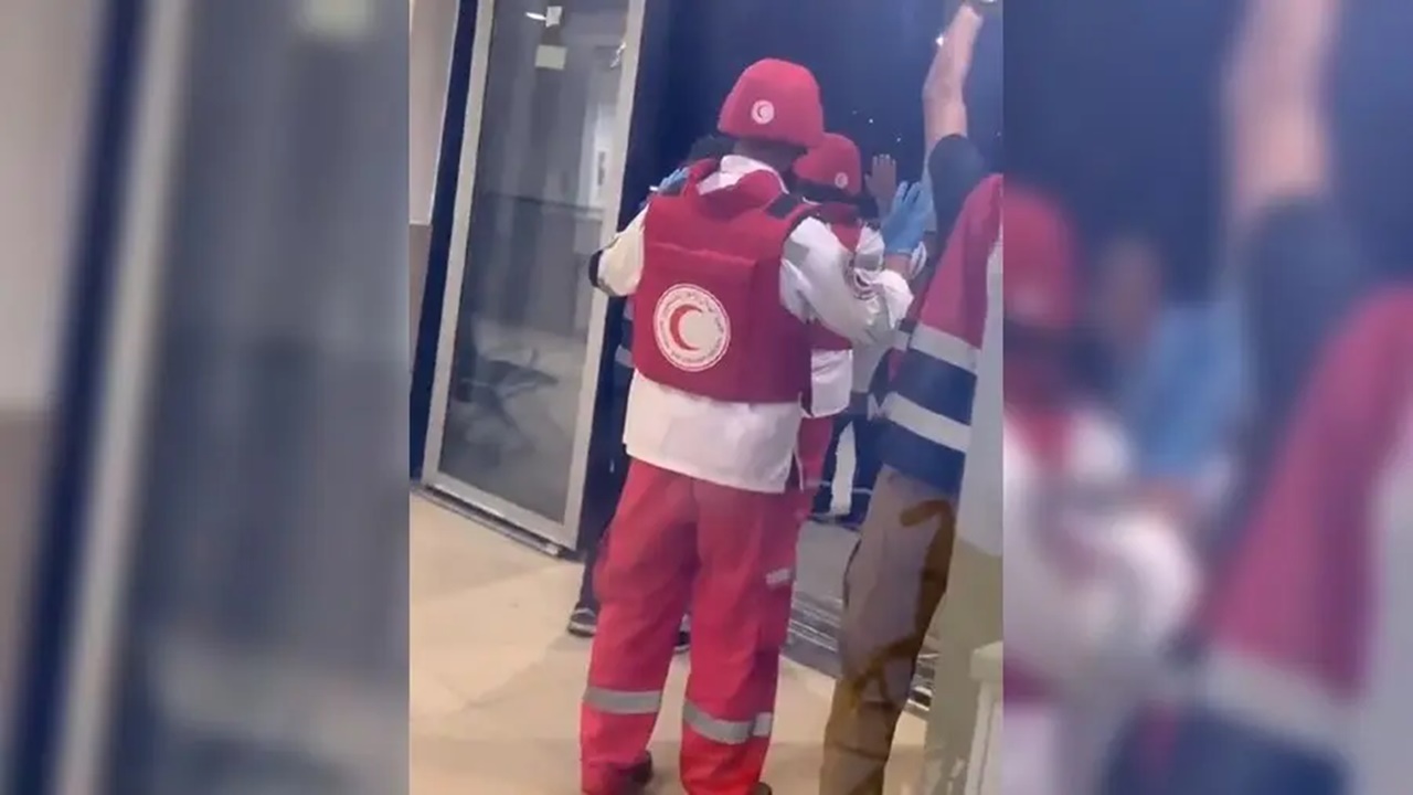 DSÖ İbni Sina Hastanesi’ndeki Personel Gözaltı Operasyonlarını Eleştirdi