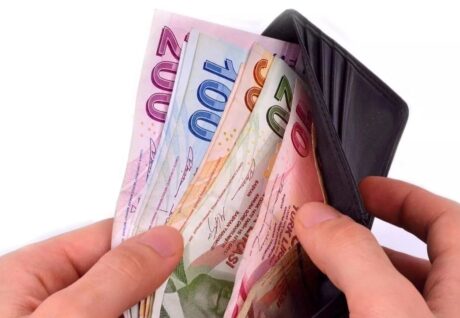Çocuğu Olan Annelere Ödeme Yatırıldı! PTT Şubelerinden TC Kimlikle Çekiliyor