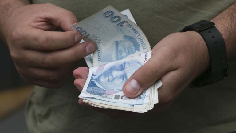 Asgari Ücrette Ara Zam Şoku! SGK Uzmanından 2024 Asgari Ücreti Açıkladı