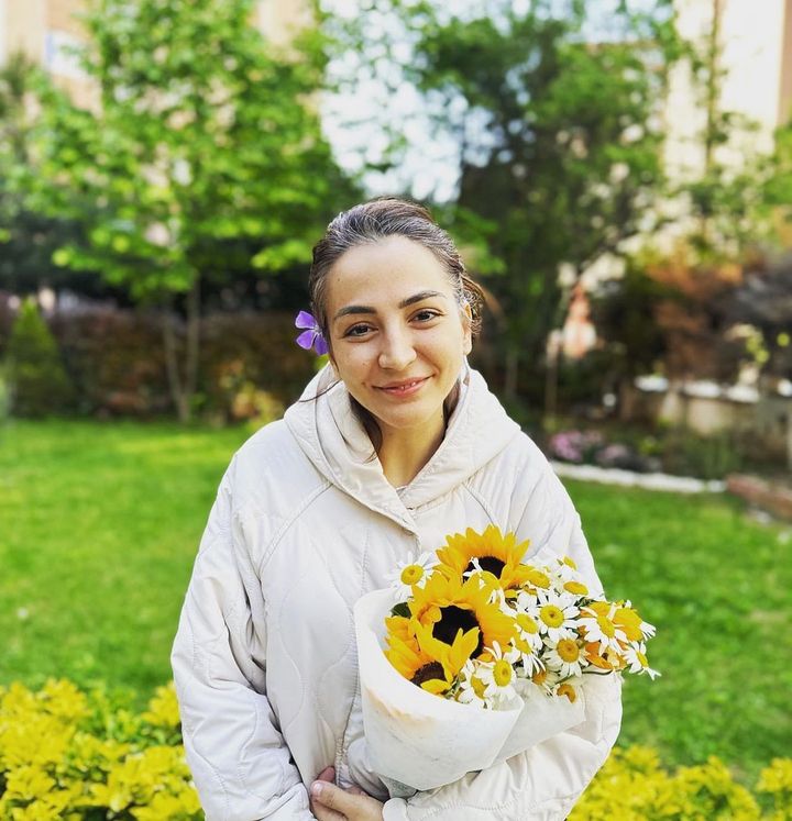 Ayşenur Parlak