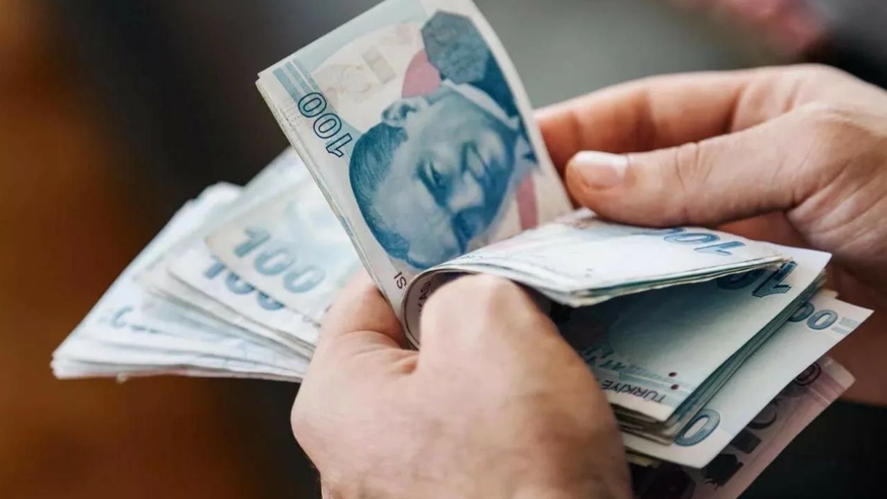 PTT Başvuruları Başlattı! Kimlik Kartıyla Gidene Kefilsiz Şartsız 50000 TL Kredi!